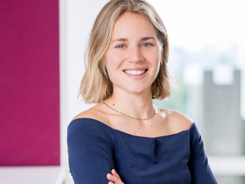 Annie Hochstrasser – Praxis im Frauenzentrum